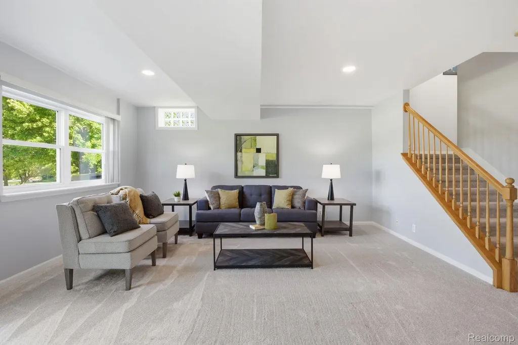 16565 Sherwood Lane Northville Township MI 48168