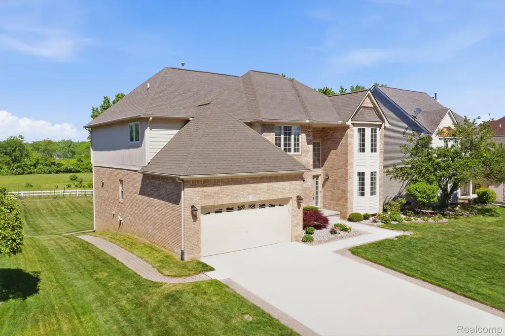 16565 Sherwood Lane Northville Township MI 48168