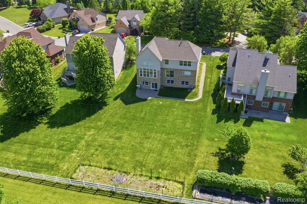 16565 Sherwood Lane Northville Township MI 48168