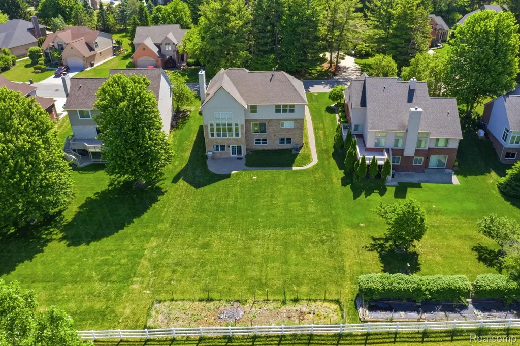 16565 Sherwood Lane Northville Township MI 48168