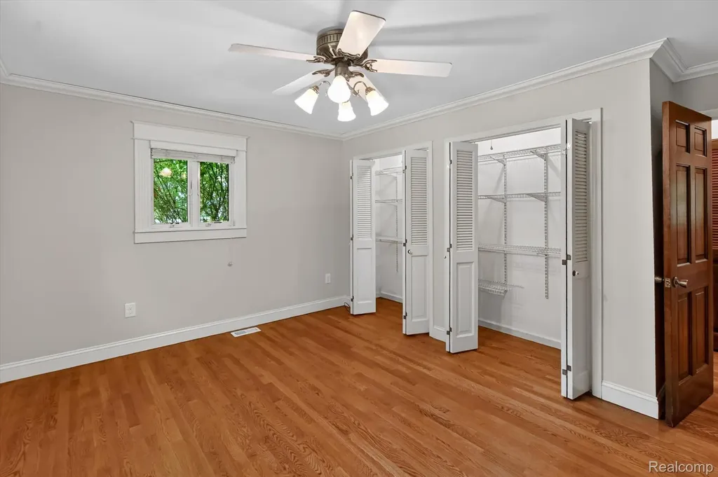 419 W Walnut Street St. Charles Village MI 48655