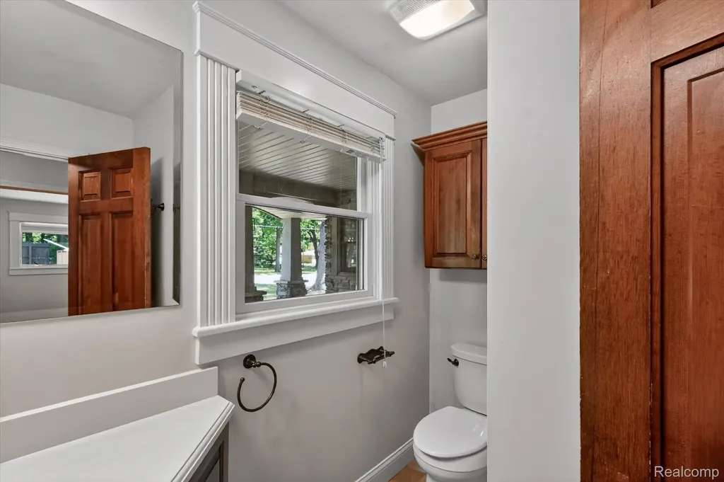 419 W Walnut Street St. Charles Village MI 48655