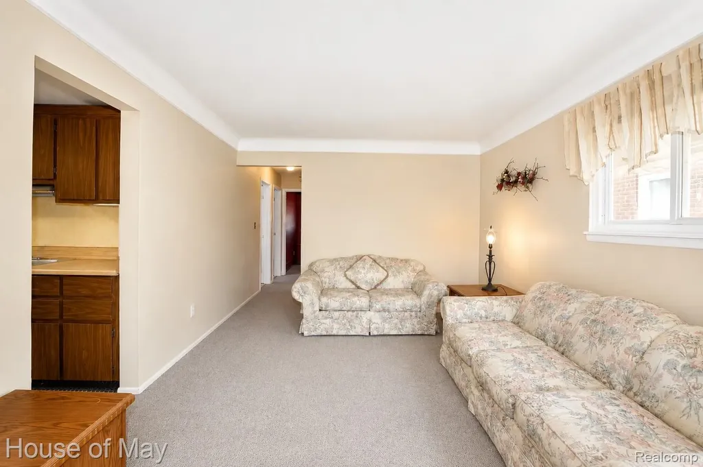 18233 Ruth Street Melvindale City MI 48122