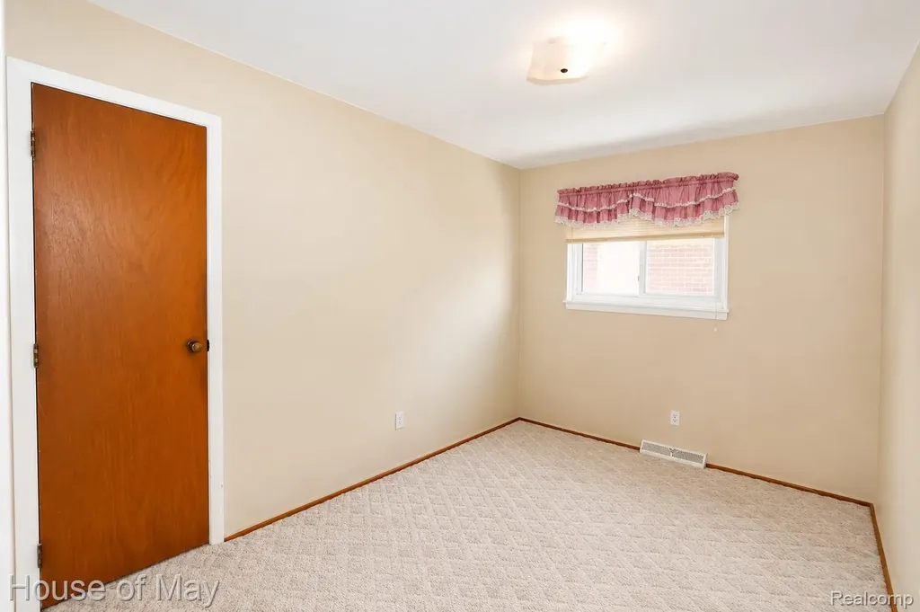 18233 Ruth Street Melvindale City MI 48122