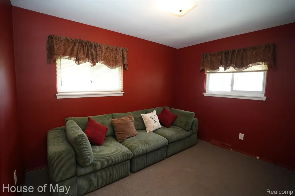 18233 Ruth Street Melvindale City MI 48122
