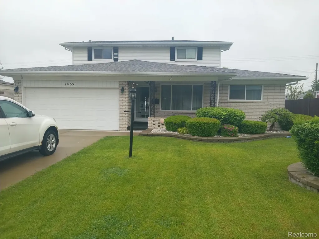 11159 Mandale Drive Sterling Heights City MI 48312