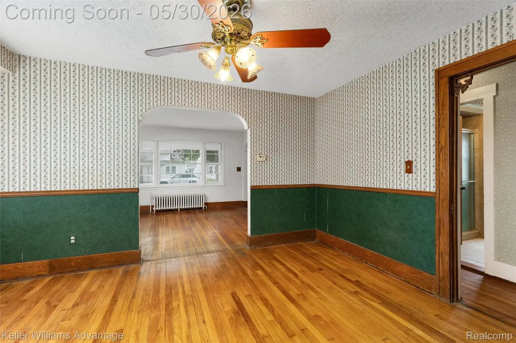 19302 Negaunee Redford Charter Township MI 48240