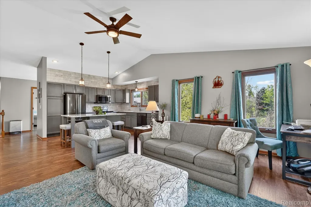 1087 Laurie Lane Davison Township MI 48423
