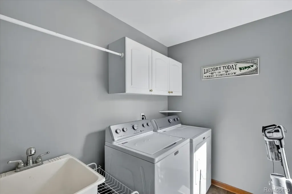 1087 Laurie Lane Davison Township MI 48423