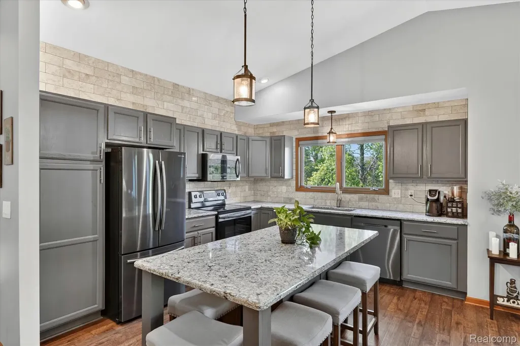 1087 Laurie Lane Davison Township MI 48423