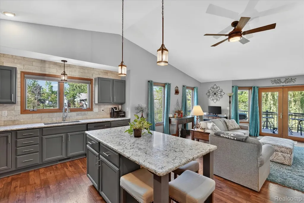 1087 Laurie Lane Davison Township MI 48423