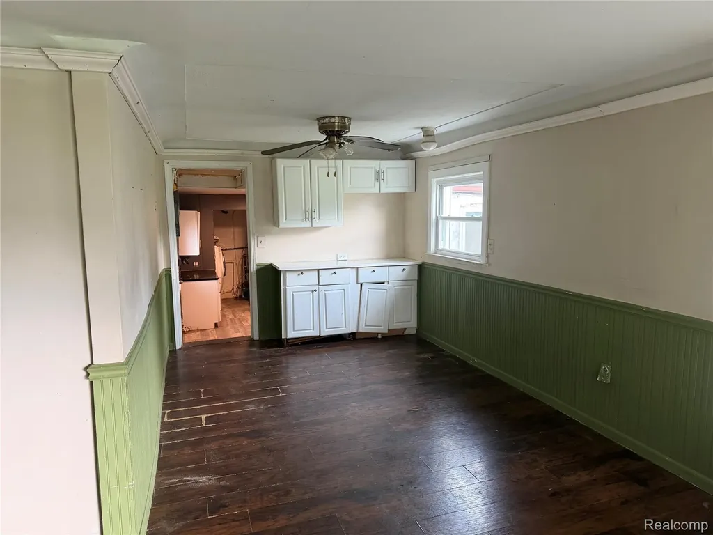 39865 Sylvia Street Harrison Charter Township MI 48045