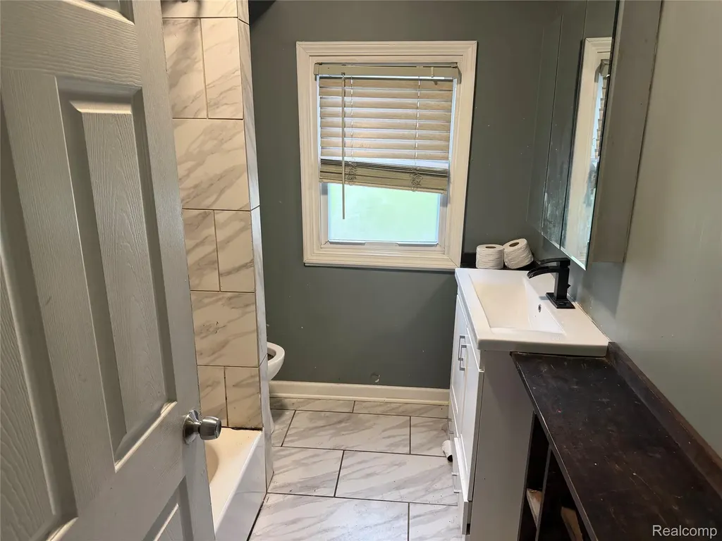 39865 Sylvia Street Harrison Charter Township MI 48045