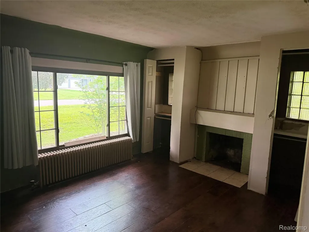 39865 Sylvia Street Harrison Charter Township MI 48045