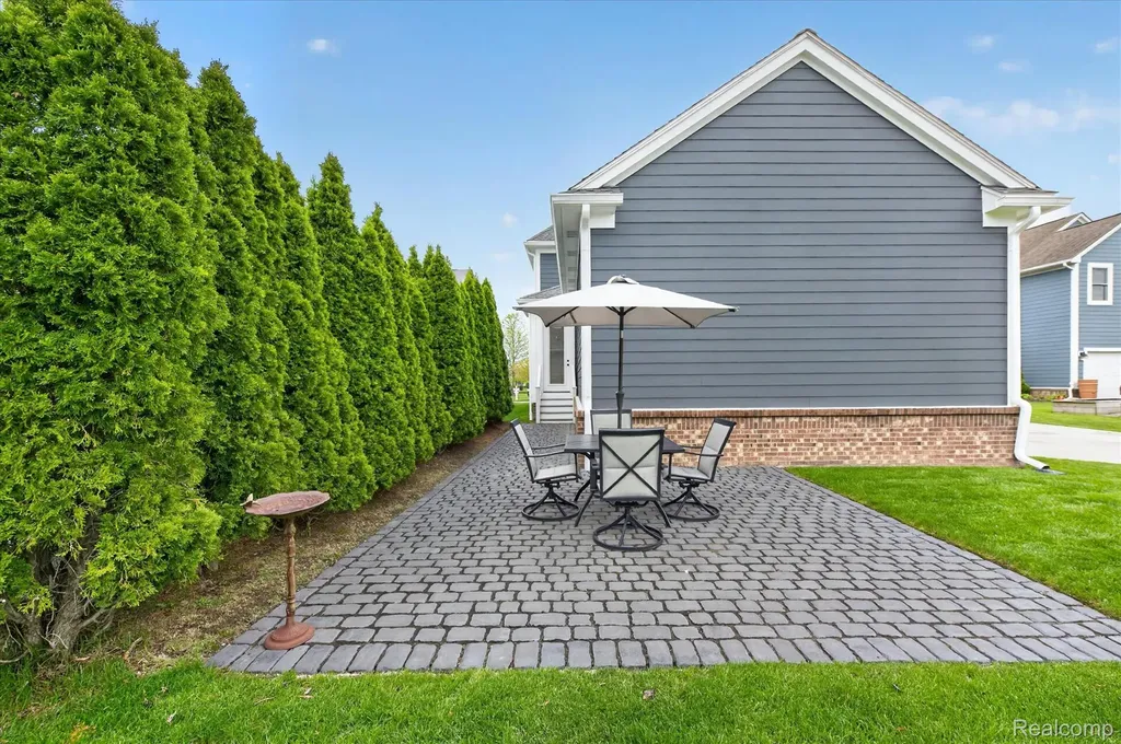 744 Constitution Street Canton Charter Township MI 48188