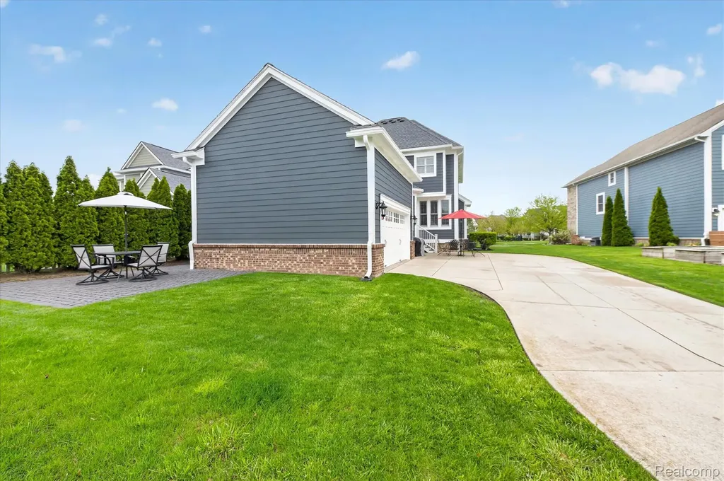744 Constitution Street Canton Charter Township MI 48188