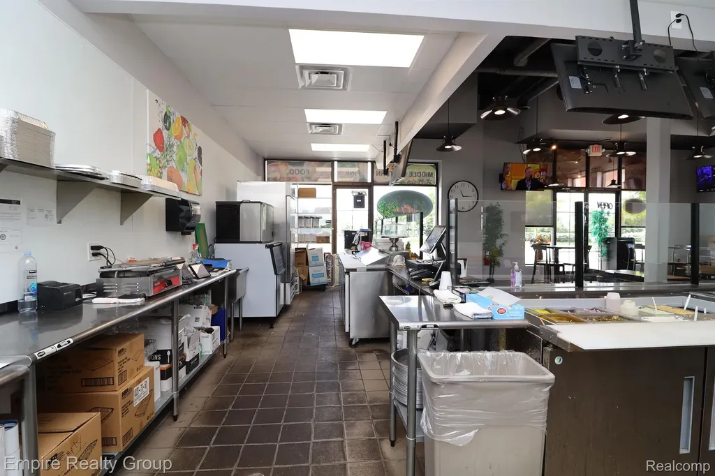 41490 Grand River Avenue Novi City MI 48375