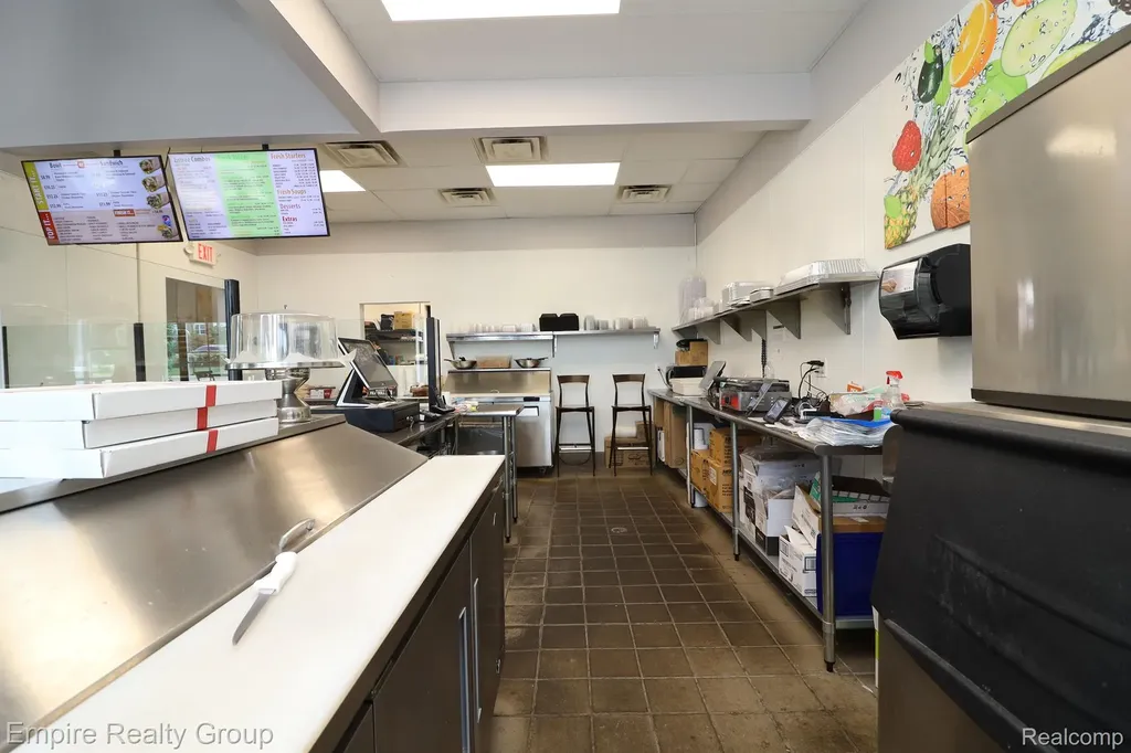 41490 Grand River Avenue Novi City MI 48375