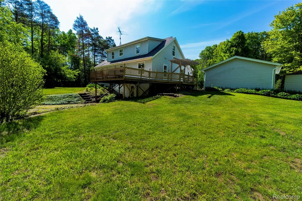 9051 Vienna Road Forest Township MI 48463