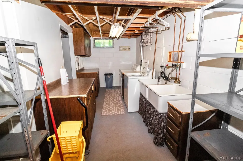 9051 Vienna Road Forest Township MI 48463