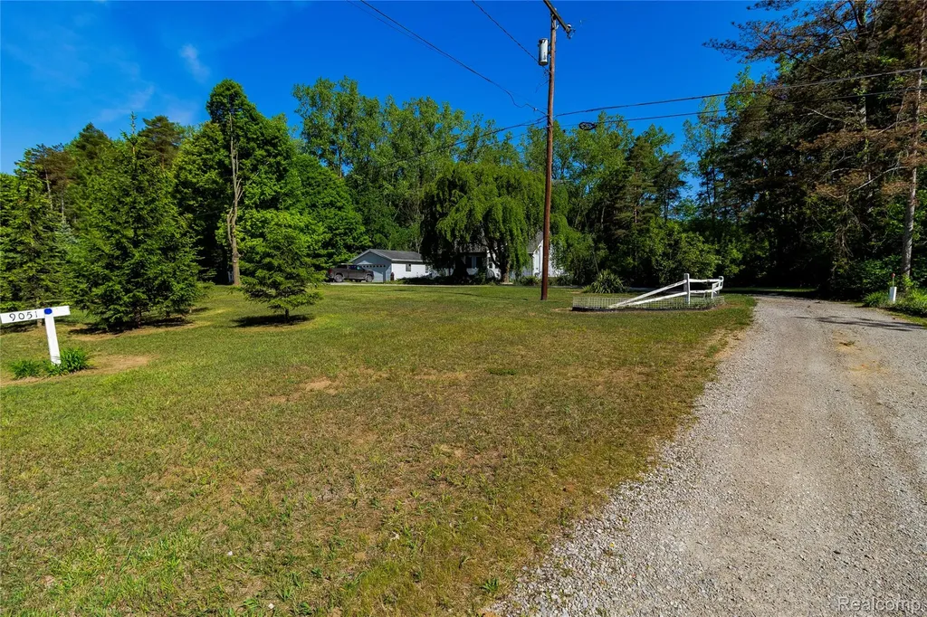 9051 Vienna Road Forest Township MI 48463