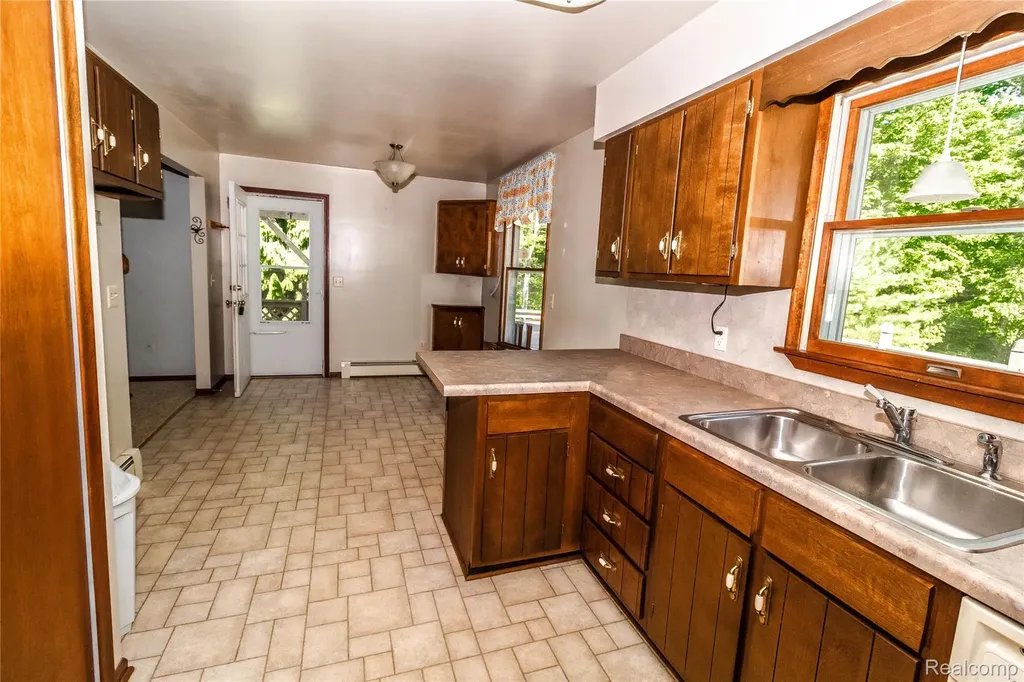 9051 Vienna Road Forest Township MI 48463