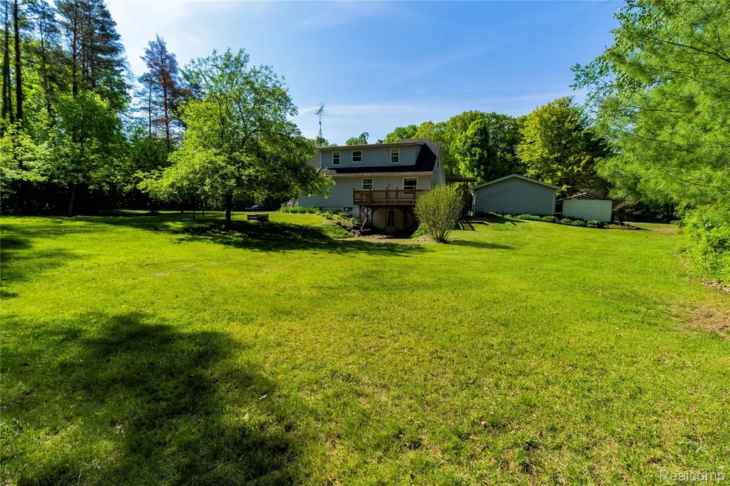 9051 Vienna Road Forest Township MI 48463