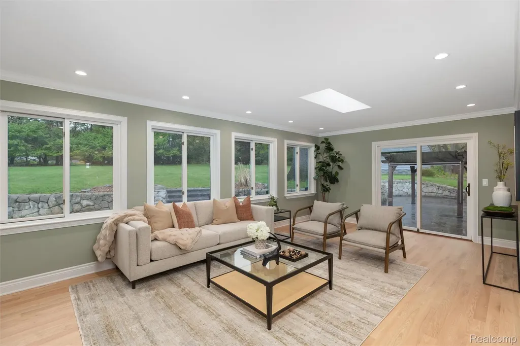 30360 Kincardine Road Franklin Village MI 48025