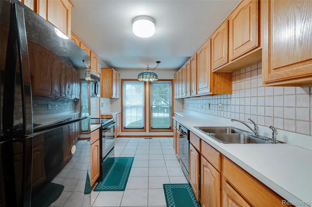 22857 Cranbrooke Drive Novi City MI 48375