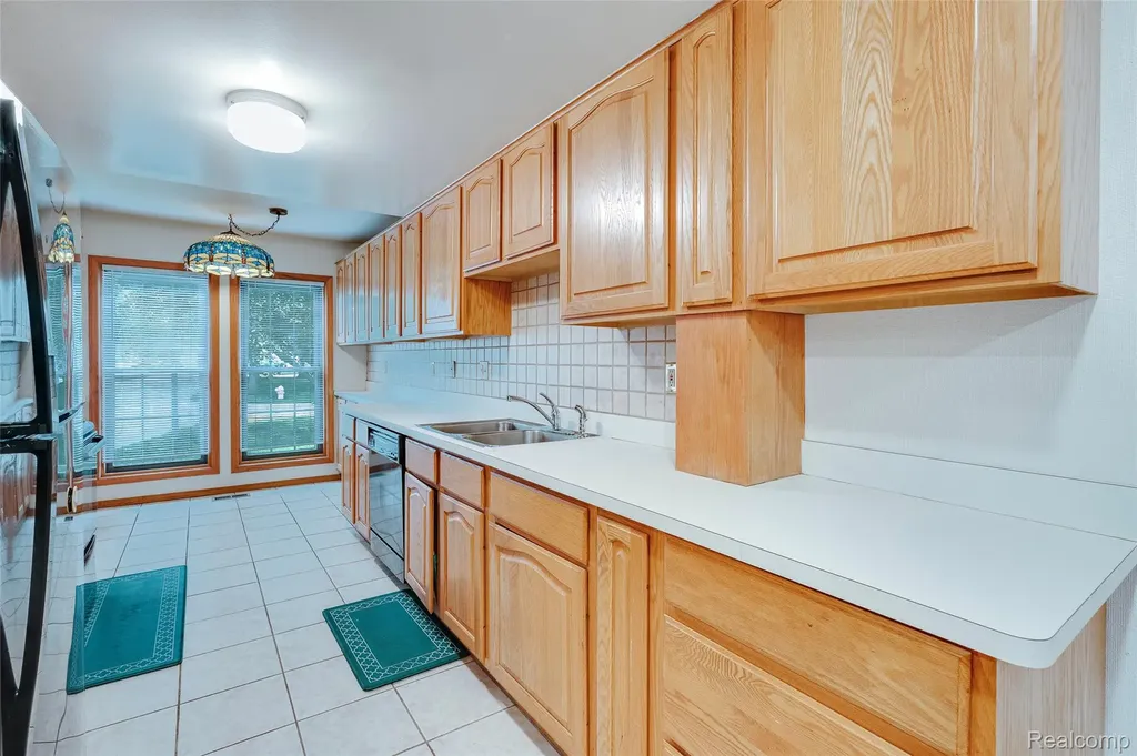 22857 Cranbrooke Drive Novi City MI 48375