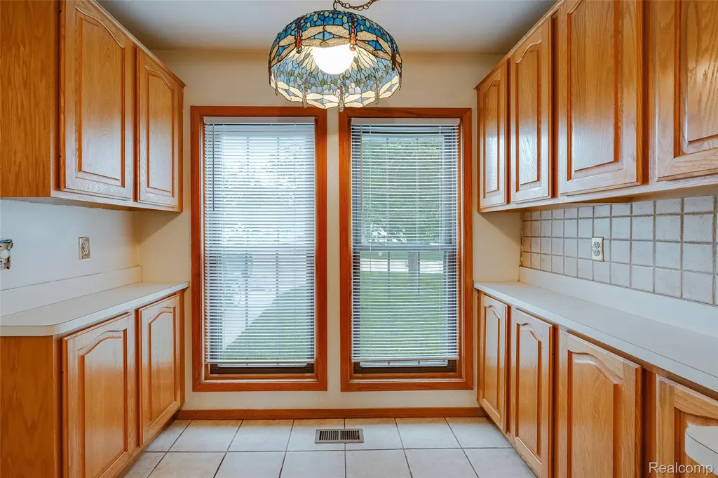 22857 Cranbrooke Drive Novi City MI 48375