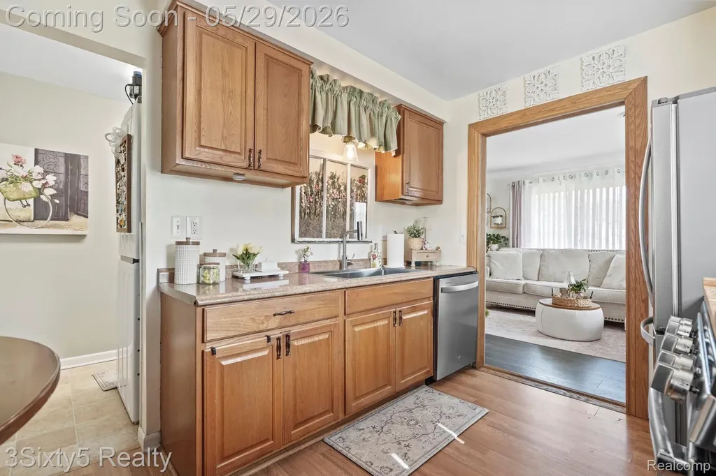 23665 Baske Street Taylor City MI 48180