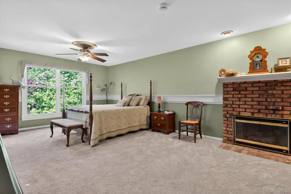 12664 Lashbrook Lane W Brighton Township MI 48114