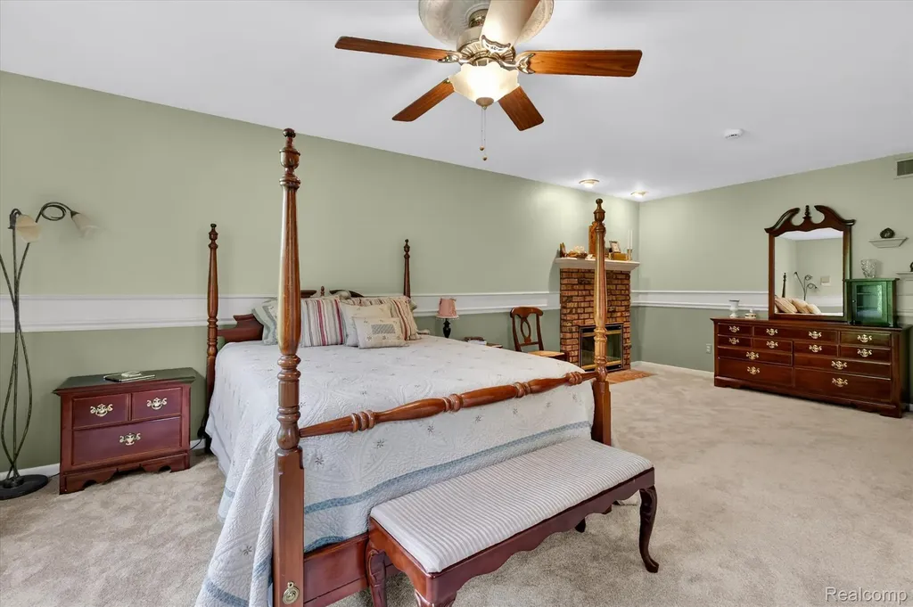 12664 Lashbrook Lane W Brighton Township MI 48114
