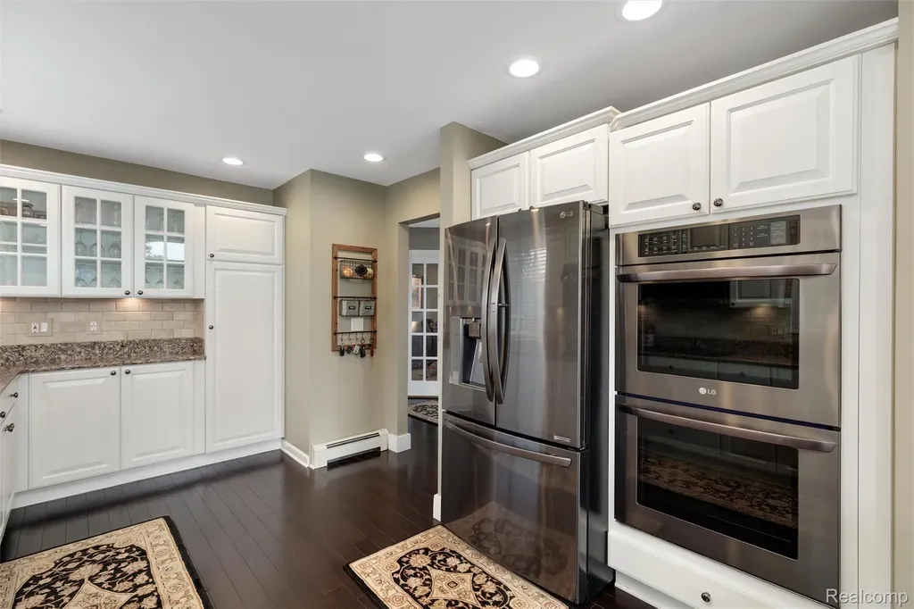 8950 Riverview Dexter Township MI 48169