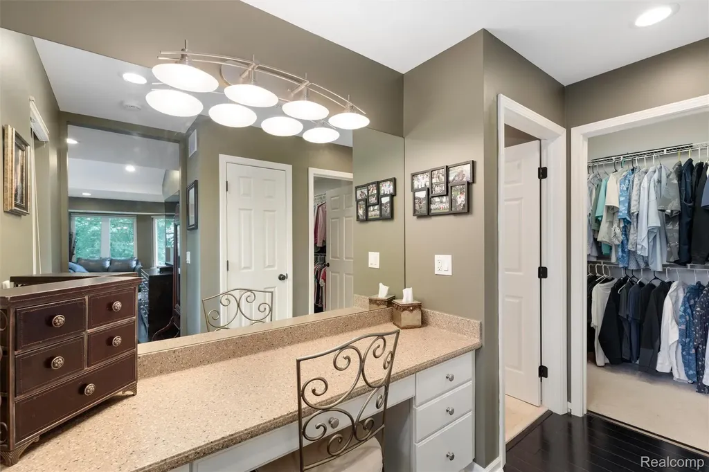 8950 Riverview Dexter Township MI 48169