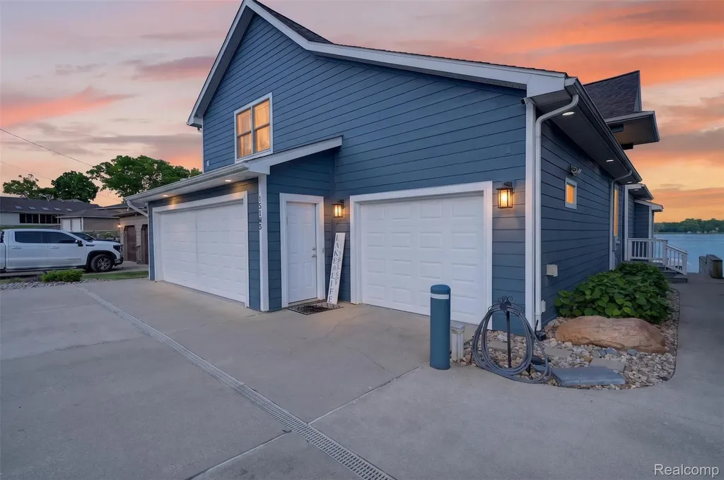 15185 Marl Drive Fenton Charter Township MI 48451