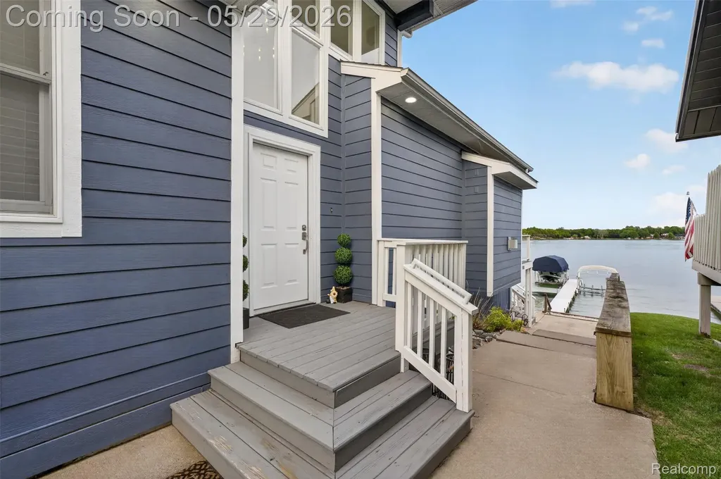 15185 Marl Drive Fenton Charter Township MI 48451