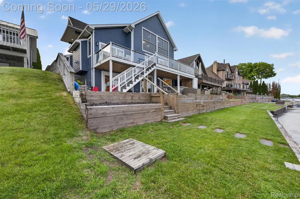 15185 Marl Drive Fenton Charter Township MI 48451