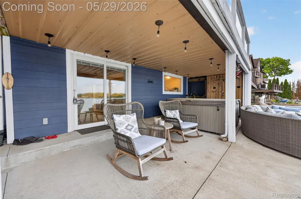 15185 Marl Drive Fenton Charter Township MI 48451