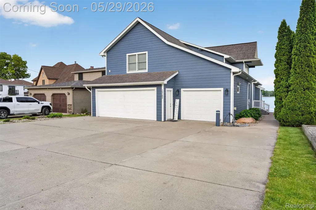 15185 Marl Drive Fenton Charter Township MI 48451