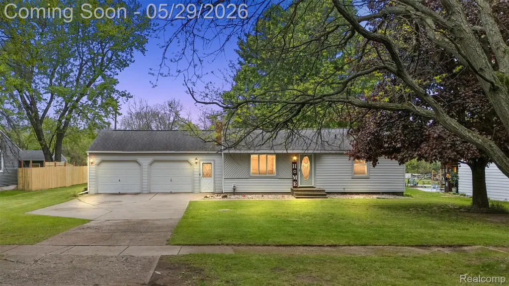 4407 Gilbert Street Columbiaville Village MI 48421