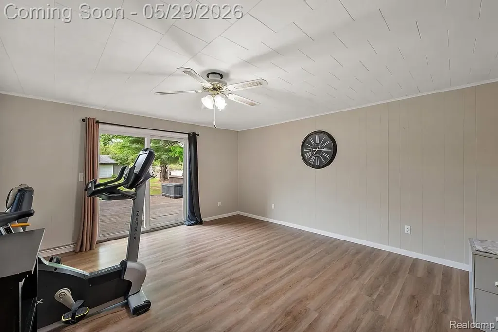 4407 Gilbert Street Columbiaville Village MI 48421