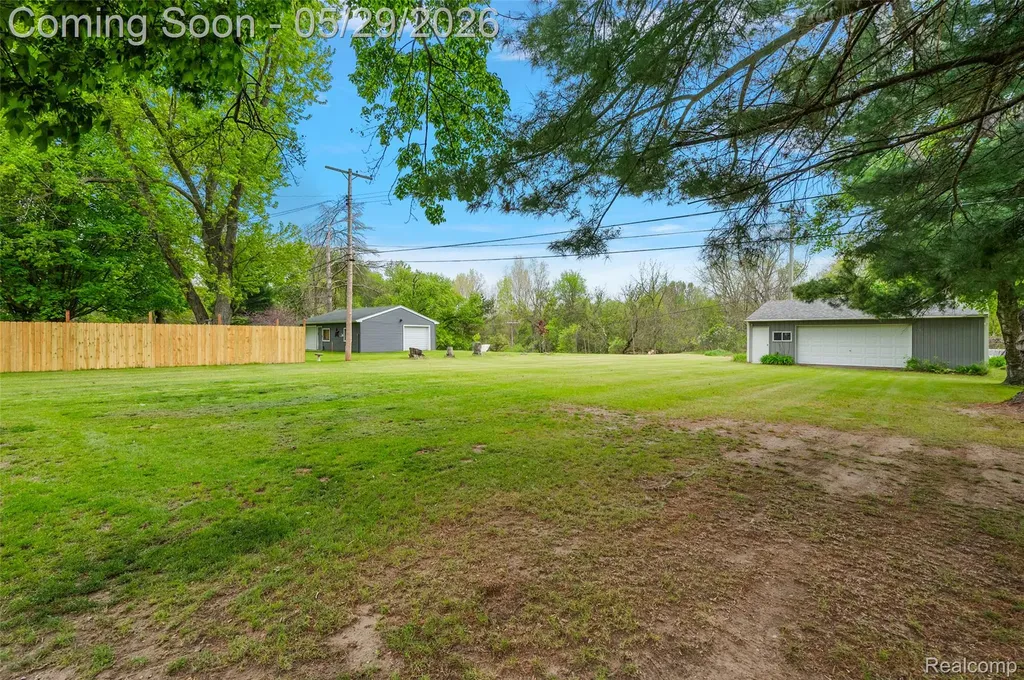 4407 Gilbert Street Columbiaville Village MI 48421