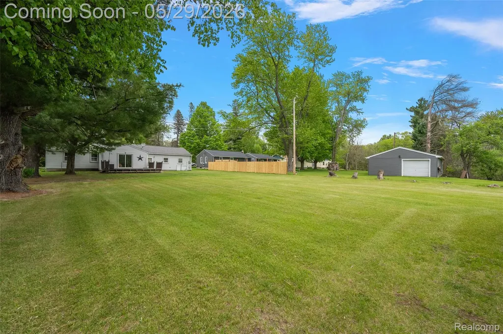 4407 Gilbert Street Columbiaville Village MI 48421