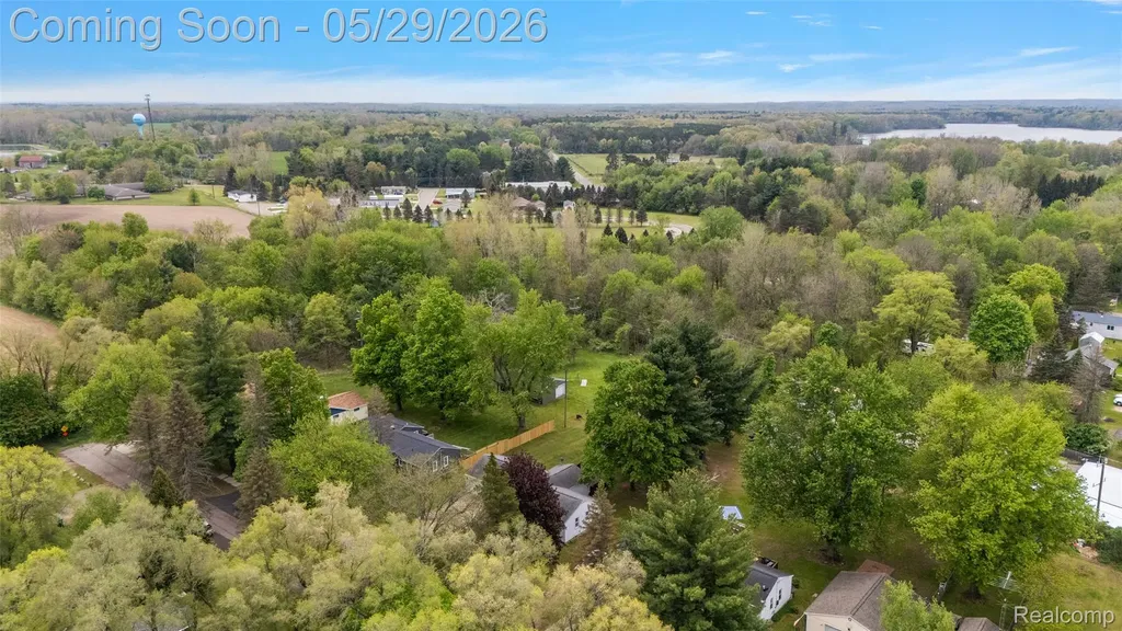 4407 Gilbert Street Columbiaville Village MI 48421