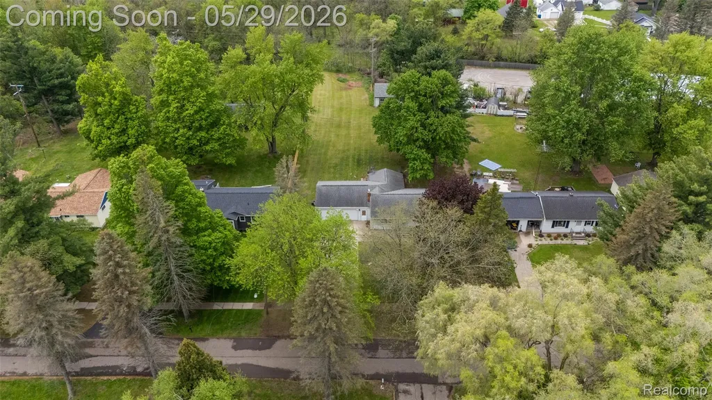 4407 Gilbert Street Columbiaville Village MI 48421
