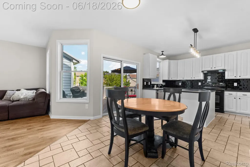 43126 Alcott Circle Novi City MI 48377