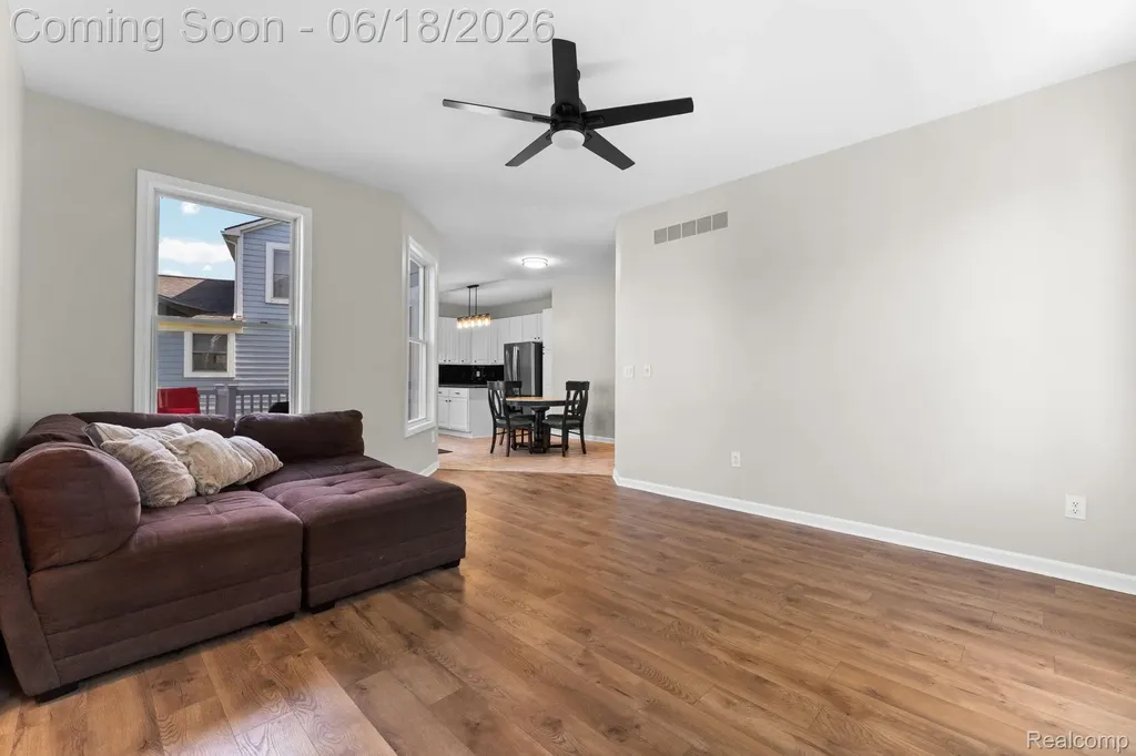 43126 Alcott Circle Novi City MI 48377
