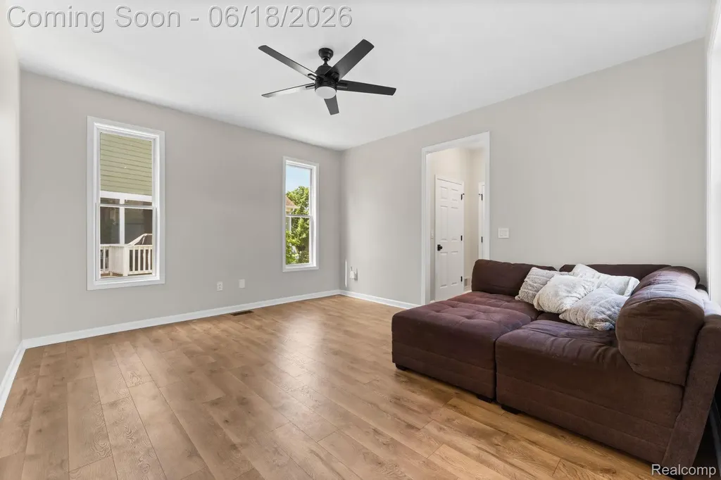 43126 Alcott Circle Novi City MI 48377